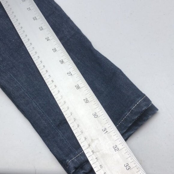 MADE IN USA 🇺🇸 LIKE NEW TRUE RELIGION SKINNY JEANS 29x32 🇺🇸 - Picture 9 of 11
